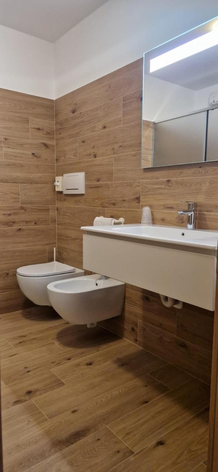 Ziano di Fiemme Hotel Villa Jolanda מראה חיצוני תמונה